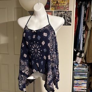 🌺 Juniors NWT Halter top